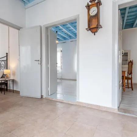 Xenofon Traditional Rhodes City