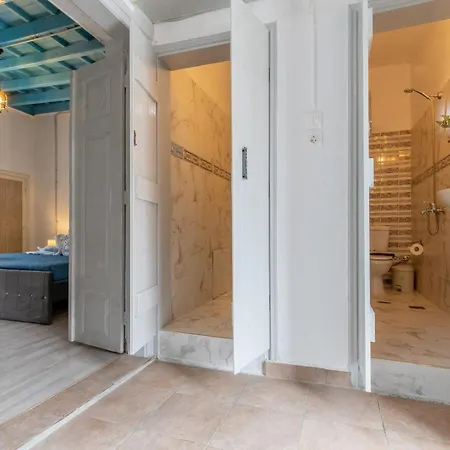 Xenofon Traditional Hotel