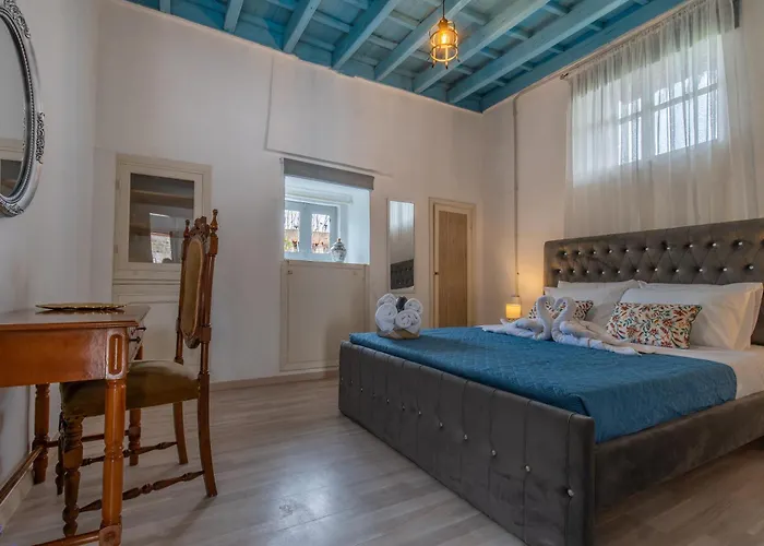 Xenofon Traditional Hotel