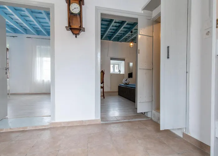 Hotel Xenofon Traditional